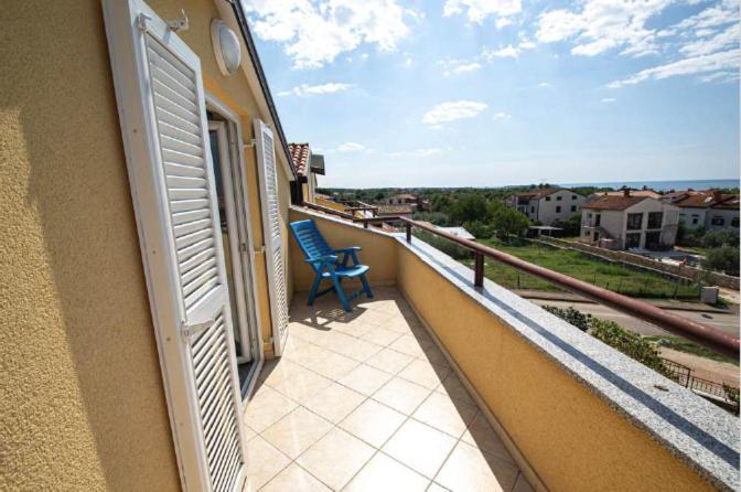 Appartement Sunny Maj Porec Bagian luar foto